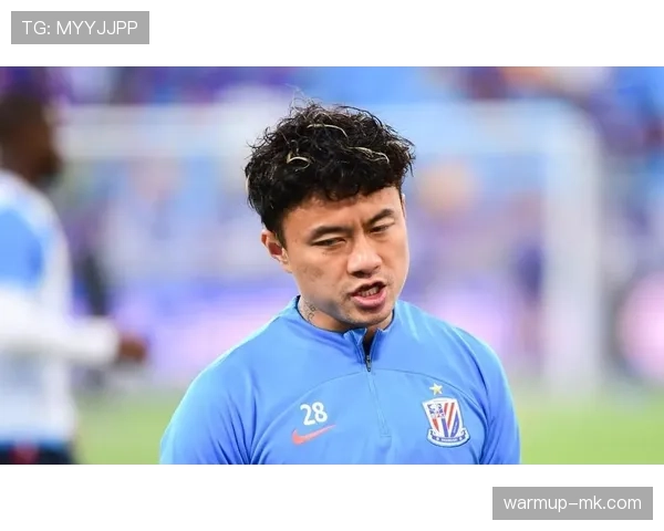 曹赟定续约上海申花，誓言率队冲击更多荣誉