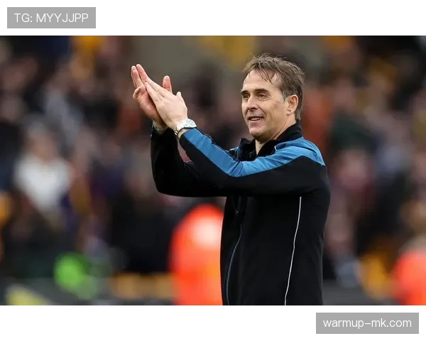 洛佩特吉重塑球队风格,持续追求攻防平衡的执教理念受到关注 洛佩特吉重塑球队风格,持续追求攻防平衡的执教理念受到关注